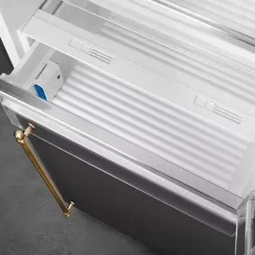 Réfrigérateur combiné							SMEG				FA8005RAO5