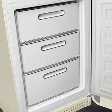 Réfrigérateur combiné							SMEG				FAB32LCR5